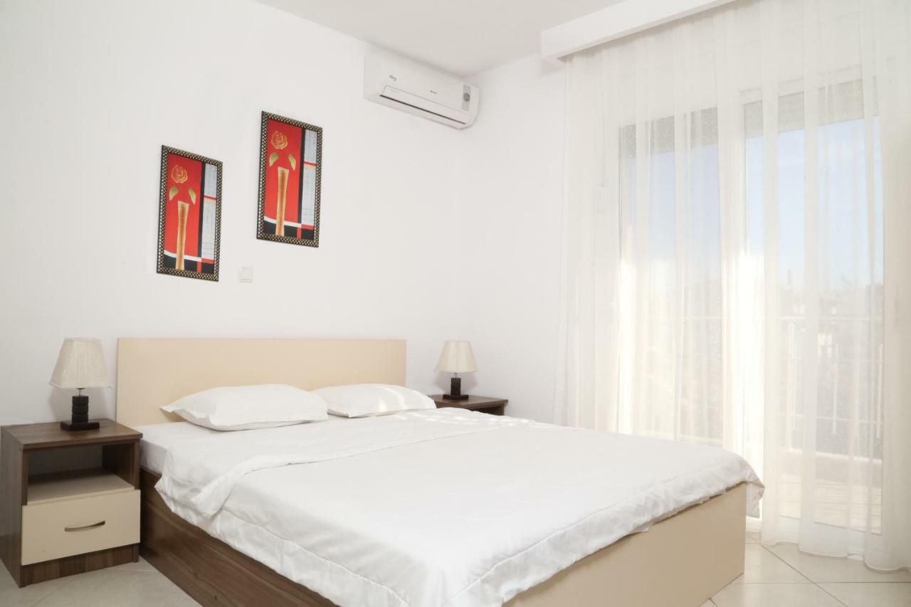 Sinanis Family Apartments كيراموتي المظهر الخارجي الصورة