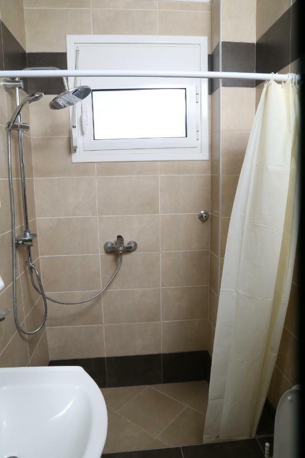 Sinanis Family Apartments كيراموتي المظهر الخارجي الصورة