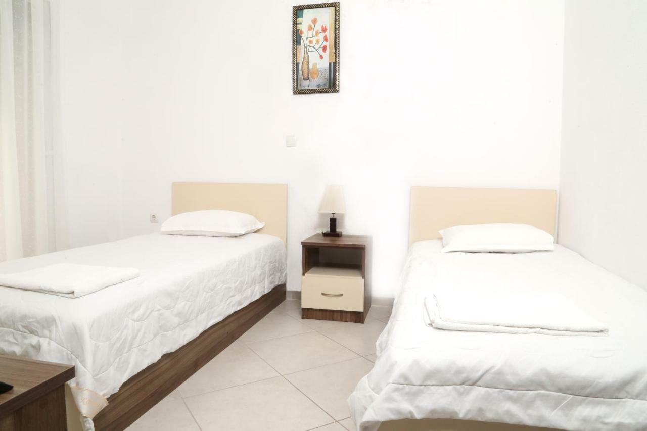 Sinanis Family Apartments كيراموتي المظهر الخارجي الصورة